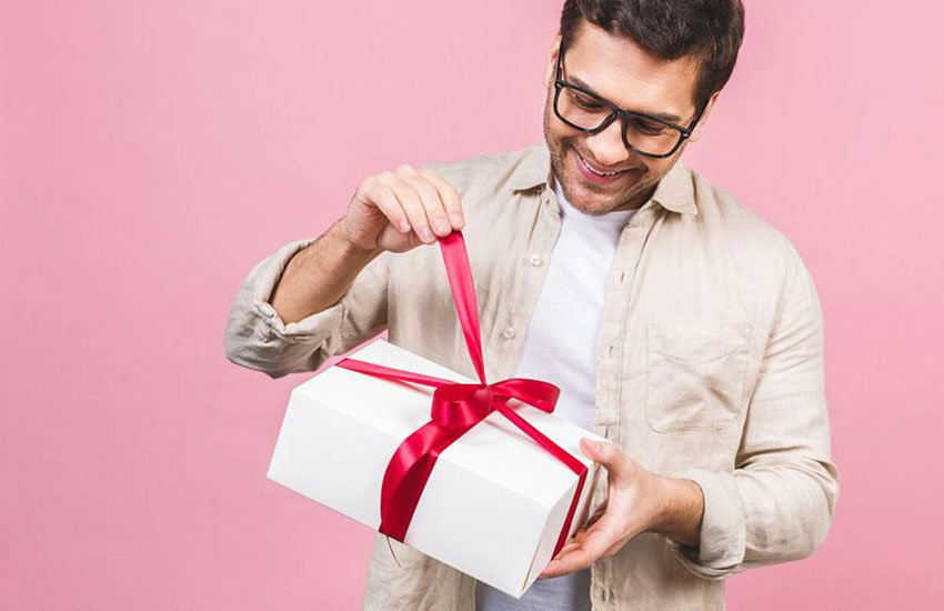 ویژگی های هدیه سازمانی خوب ویژگی های هدیه سازمانی خوب