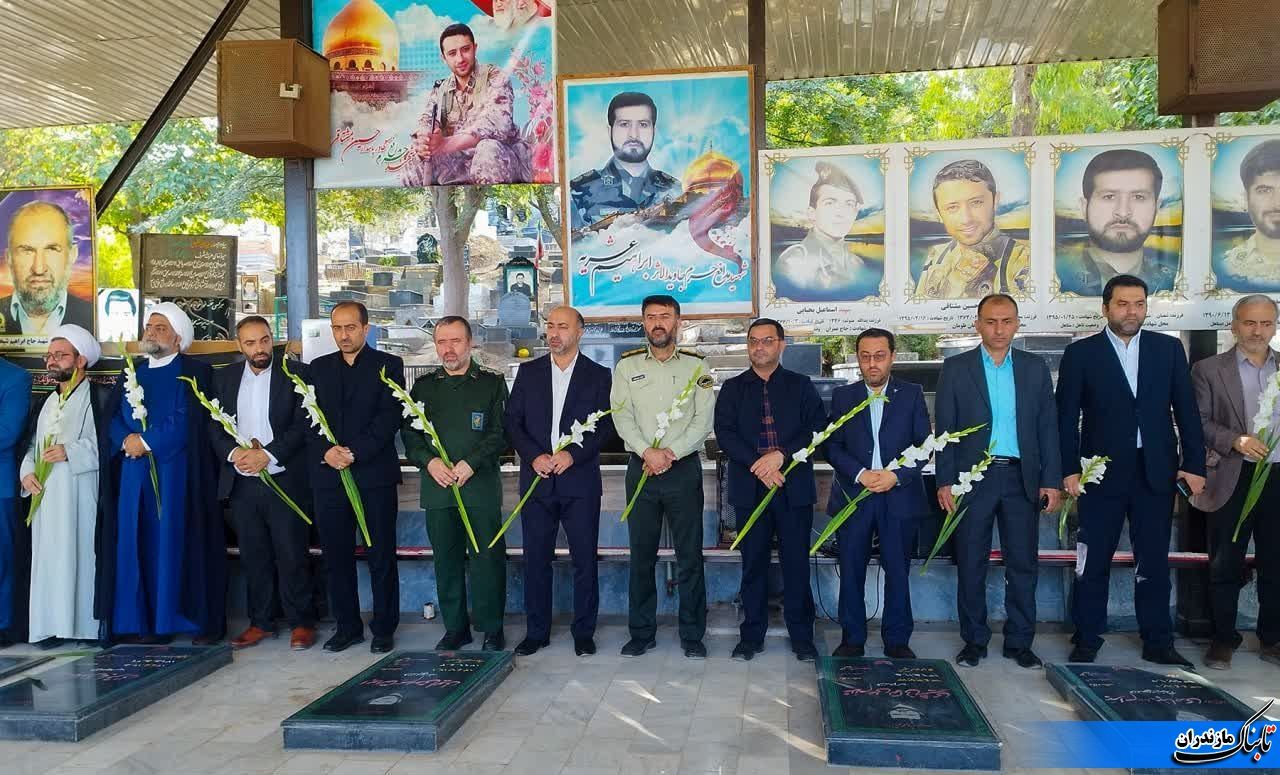 تجدید میثاق با شهدا برنامه آغازین هفته دولت در شهرستان نکا