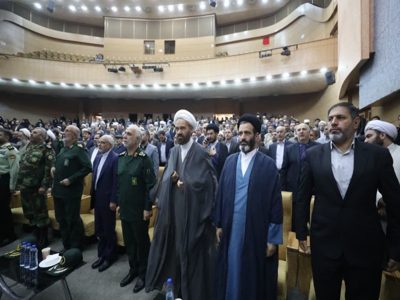 باید علمای بزرگ کرمانشاه را معرفی و تکریم کنیم