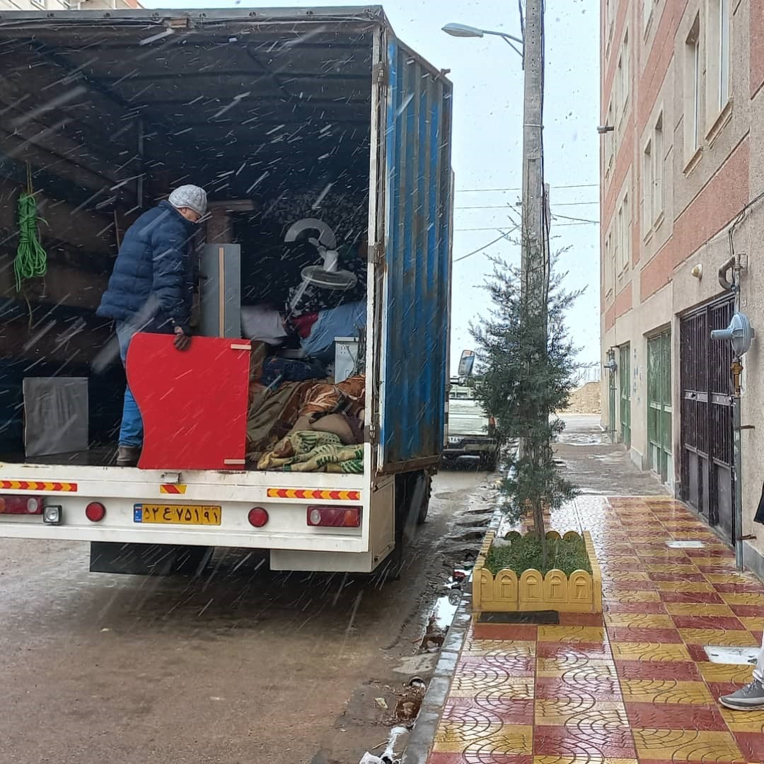 بررسی مشکلات اسباب‌کشی و باربری در شهر رشت