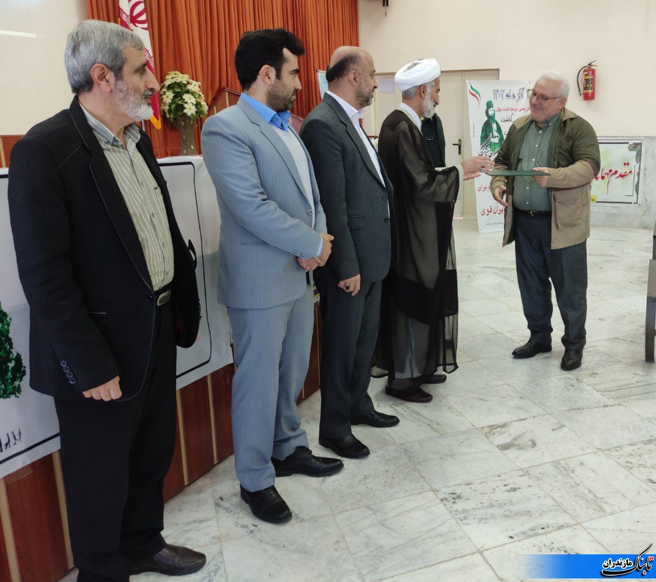 از دادستان شهرستان می‌خواهم اگر مقدور است، در برخورد با خاطیان، «نهال‌کاری» به عنوان جبران در نظر گرفته شود.