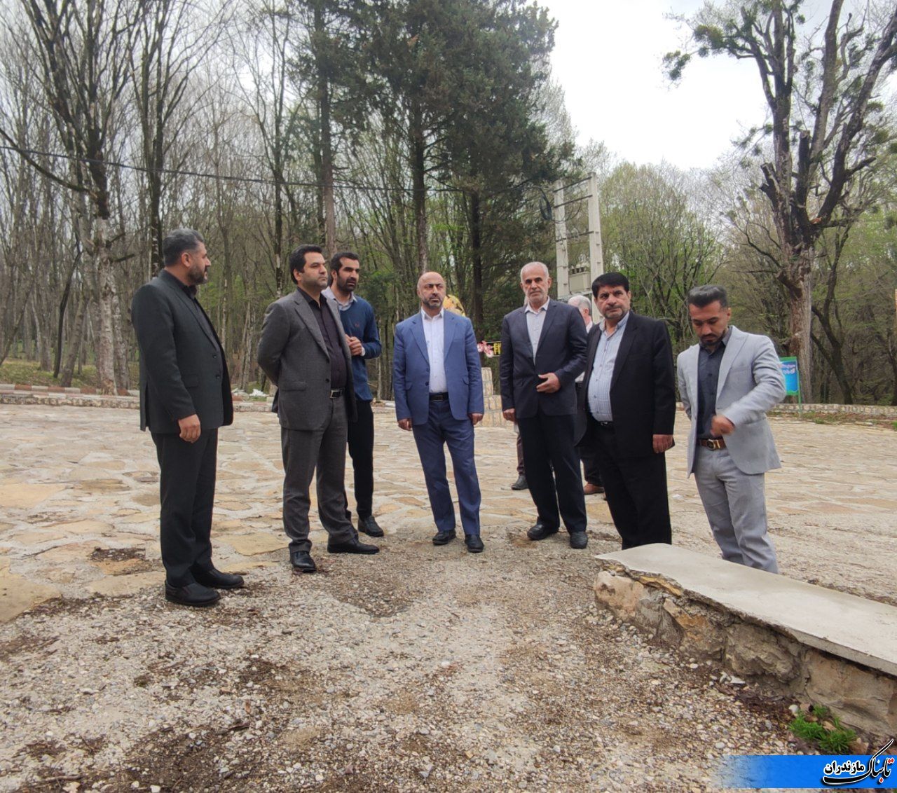 بازدید مسئولین شهرستانی از روند تکمیل پیست دوچرخه‌سواری نکا در پارک قرمرض