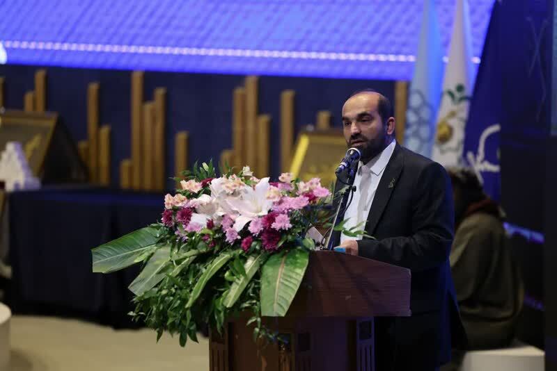 نشان مشهد الرضا (ع) راهی به سوی الگویی جهانی در مدیریت شهری است + فیلم