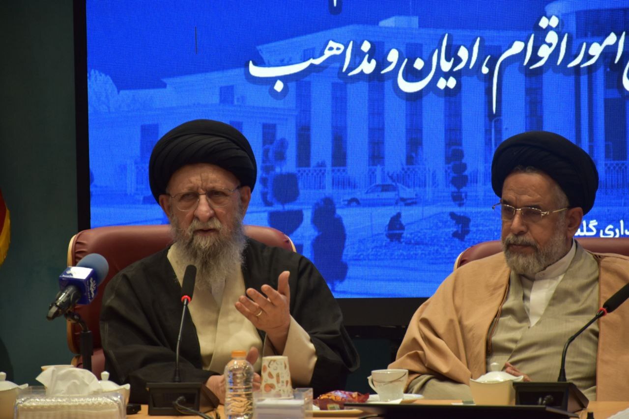 وحدت را یک اعتقاد دینی می‌دانیم، نه یک تاکتیک/ امت اسلامی باید اختلافات را کنار بگذارد