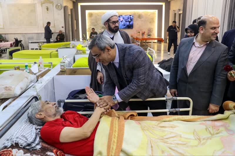 حضور استاندار خراسان رضوی در جمع جانبازان آسایشگاه امام خمینی (ره) مشهد+ فیلم و عکس