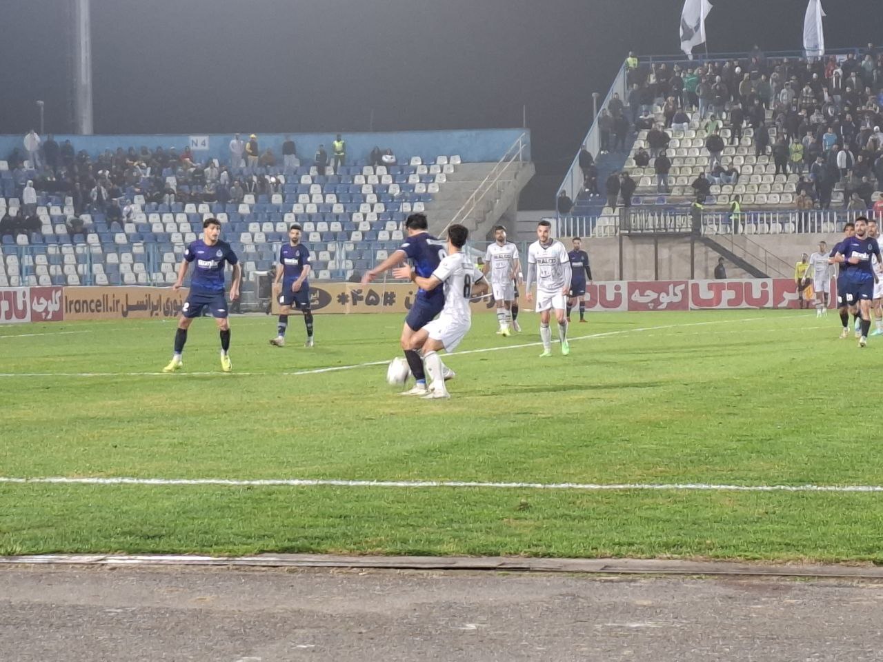 مصاف شمال و مرکز با نتیجه یک بر یک به پایان رسید+تصاویر مصاف شمال و مرکز با نتیجه یک بر یک به پایان رسید+تصاویر