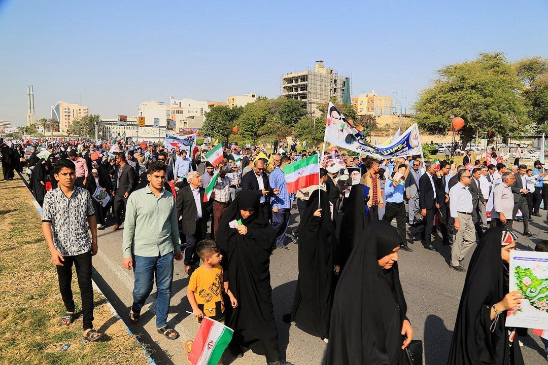 یک صدا تا پای جان برای ایران/ حضور حماسی مردم ایران در چهل و ششمین سالگرد پیروزی انقلاب + فیلم و عکس