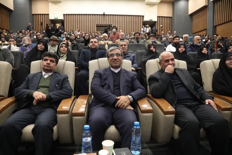 ️تاکید استاندار خراسان رضوی بر توسعه فضا هنر برای اندیشه‌های آزاد+ گزارش تصویری