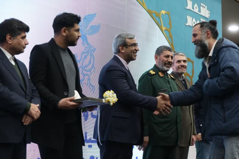 ️تاکید استاندار خراسان رضوی بر توسعه فضا هنر برای اندیشه‌های آزاد+ گزارش تصویری