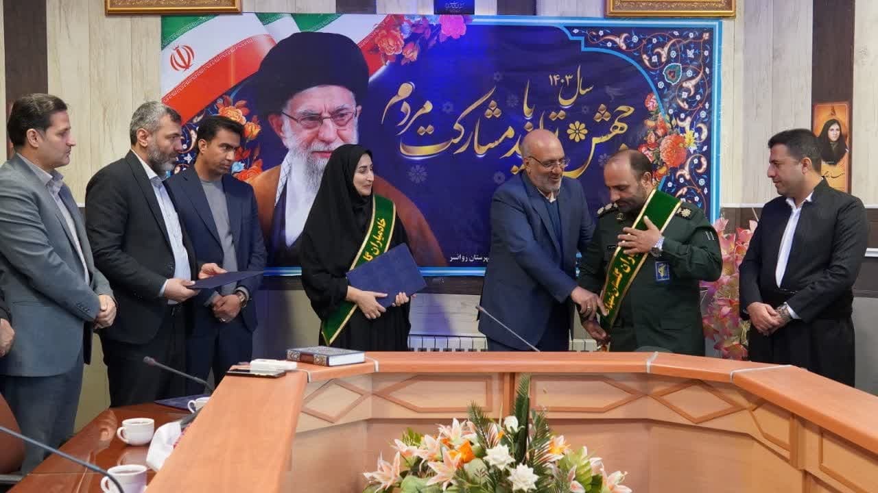 اولین فرماندار زن و اهل سنت به خادمیاران گلستان شهدای استان کرمانشاه پیوست