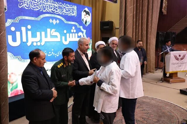 آزادی ۴۵ زندانی جرایم غیر عمد در شب میلاد امام حسن(ع)در کرمان/رشد چشمگیر مشارکت خیران در مقایسه با سال گذشته