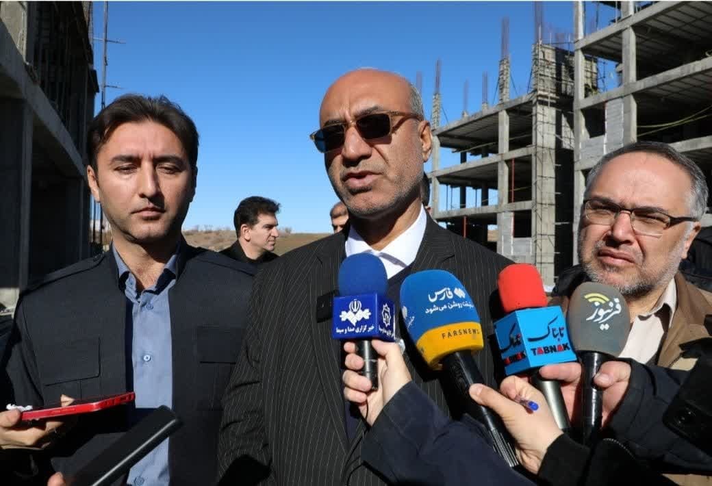 تعریض مسیر ورودی جوانرود تا چند ماه آینده نهایی میشود تعریض مسیر ورودی جوانرود تا چند ماه آینده نهایی میشود