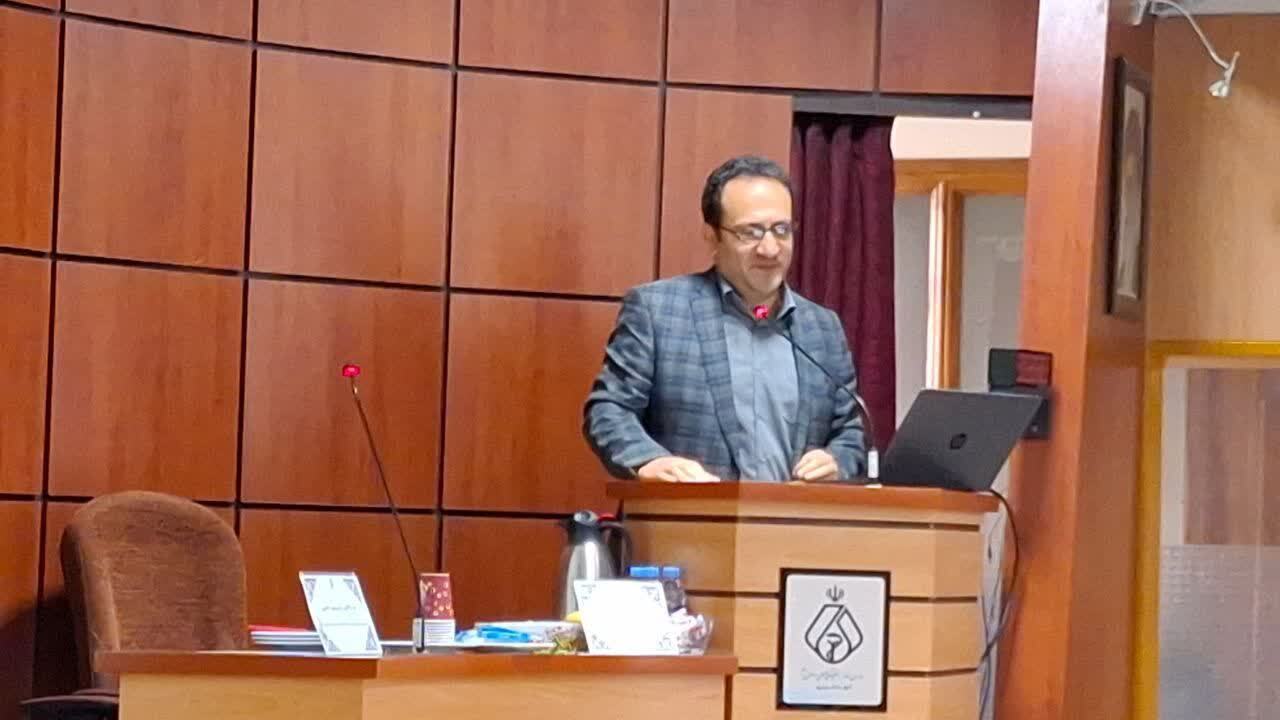 نحوه ی تعیین تعرفه های خدمات سلامت منطبق با قانون نیست/آمار خودکشی پزشکان بالاتر از سایر مشاغل است/ فاجعه ی تمایل بالای پزشکان به مهاجرت