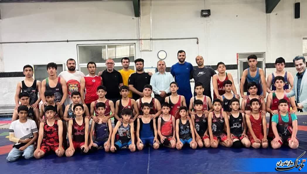 پایان مسابقات لیگ کشتی فرنگی مازندران/ نکا بر بام گروه A