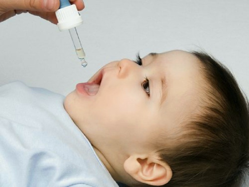 طرح واکسیناسیون فلج اطفال در مناطق پرخطر کرمانشاه آغاز شد