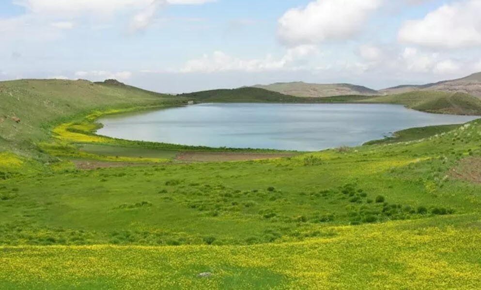 طبیعت بکر، چشمههای جوشان: لذت طبیعتگردی در اردبیل طبیعت بکر، چشمههای جوشان: لذت طبیعتگردی در اردبیل