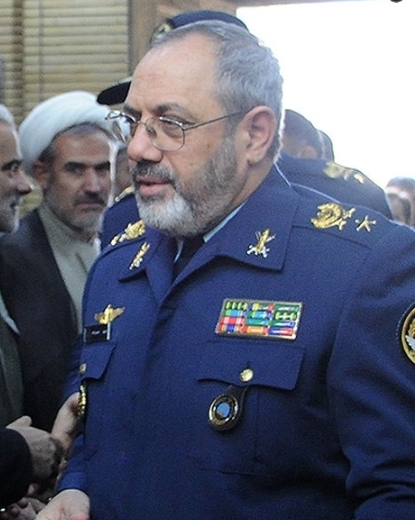 چابهار، اولین مقصد سفر وزیر دفاع دولت چهاردهم/ نصیرزاده وارد فرودگاه چابهار شد