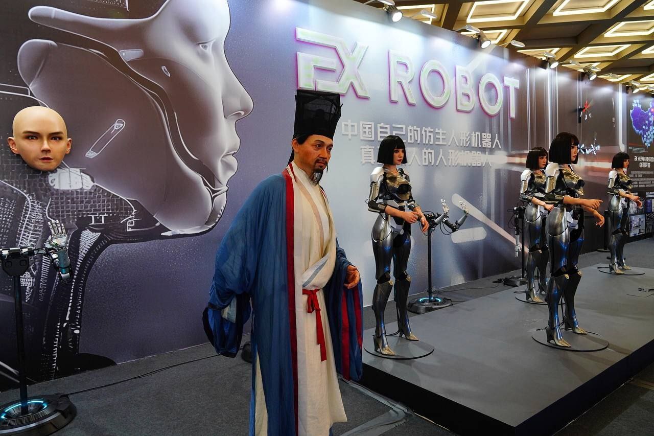 غوغای روبات انساننمای چینی در کنفرانس جهانی روبات 2024