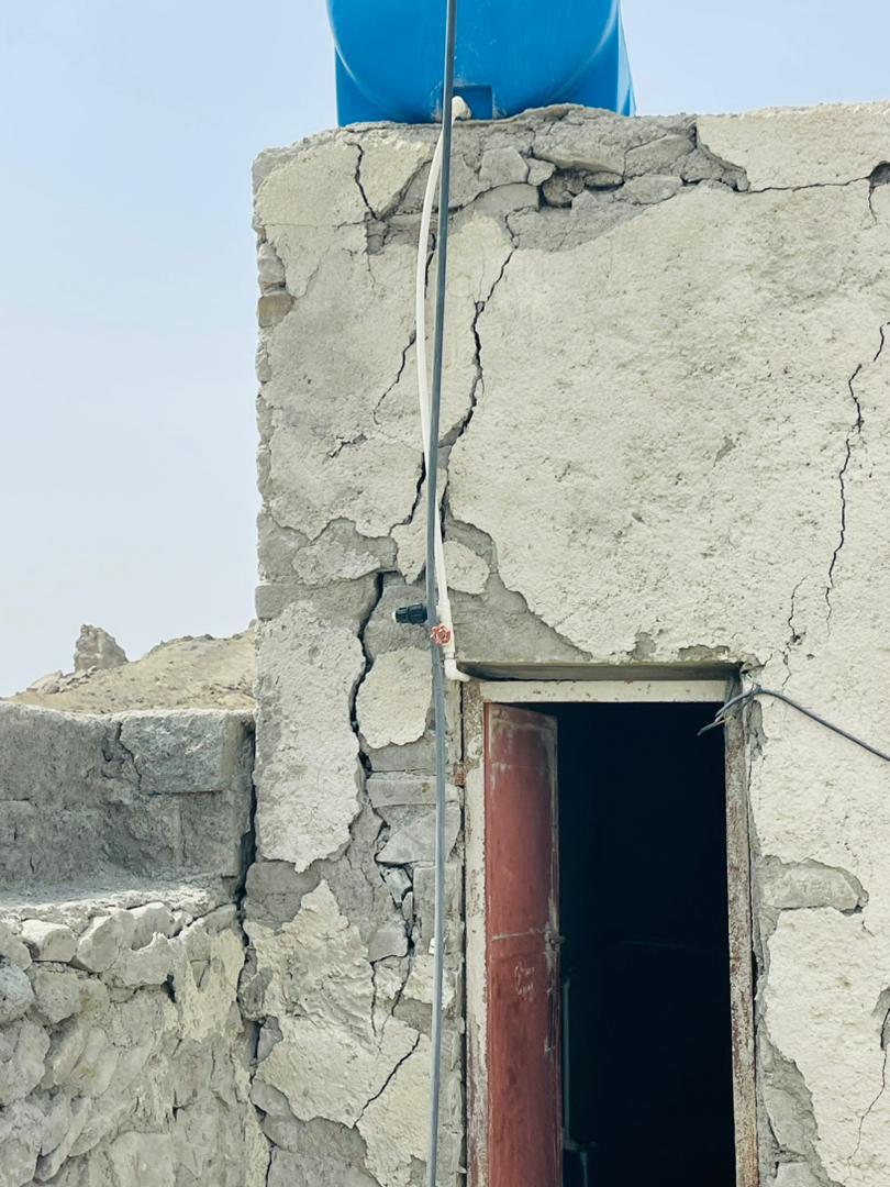 سیستان و بلوچستان حتی محروم از ثبت زلزله/ پس از 1 ماه در دمای بالای 50 درجه هنوز مردم روستای آبگاه در خیابان میخوابند سیستان و بلوچستان حتی محروم از ثبت زلزله/ پس از 1 ماه در دمای بالای 50 درجه هنوز مردم روستای آبگاه در خیابان میخوابند