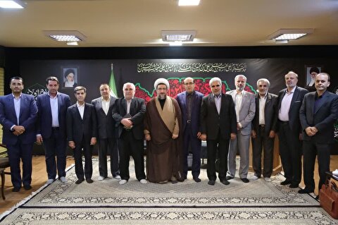 مشکلات کشور با مدیریت مناسب قابل رفع است مشکلات کشور با مدیریت مناسب قابل رفع است