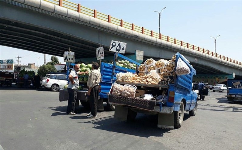 شیراز در محاصره دستفروشان افغانی/ شناسایی ۳ هزار دستفروش غیرمجاز