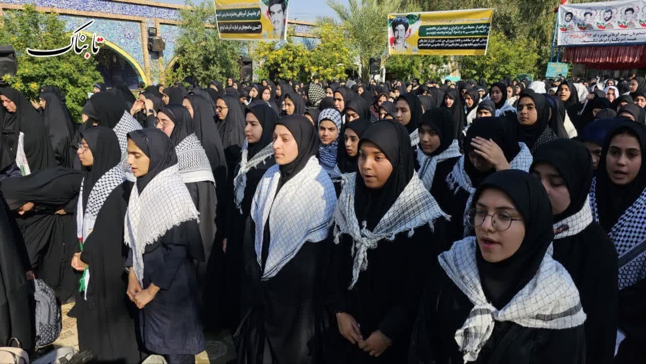 افتتاحیه اردوهای راهیان نور ویژه دانش آموزان در یادمان بهشت هویزه برگزار شد افتتاحیه اردوهای راهیان نور ویژه دانش آموزان در یادمان بهشت هویزه برگزار شد