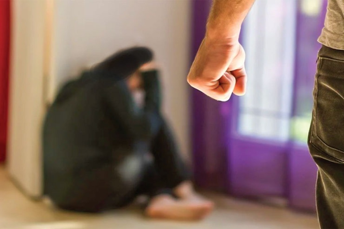 ۷ درصد تماسهای ۱۲۳ فارس مربوط به همسرآزاری است ۷ درصد تماسهای ۱۲۳ فارس مربوط به همسرآزاری است