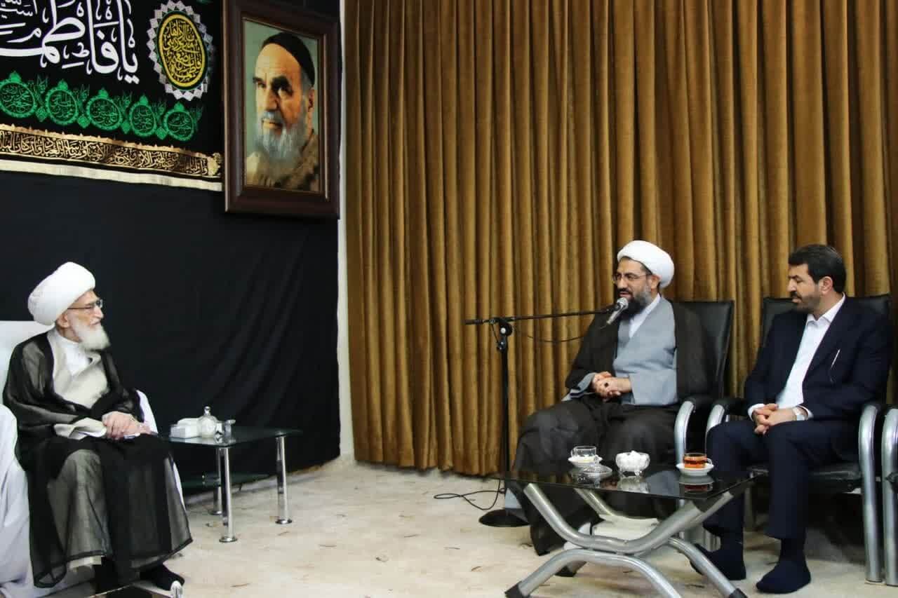 مدیران به دنبال گرهگشایی از مشکلات و خدمت خالصانه به مردم باشند