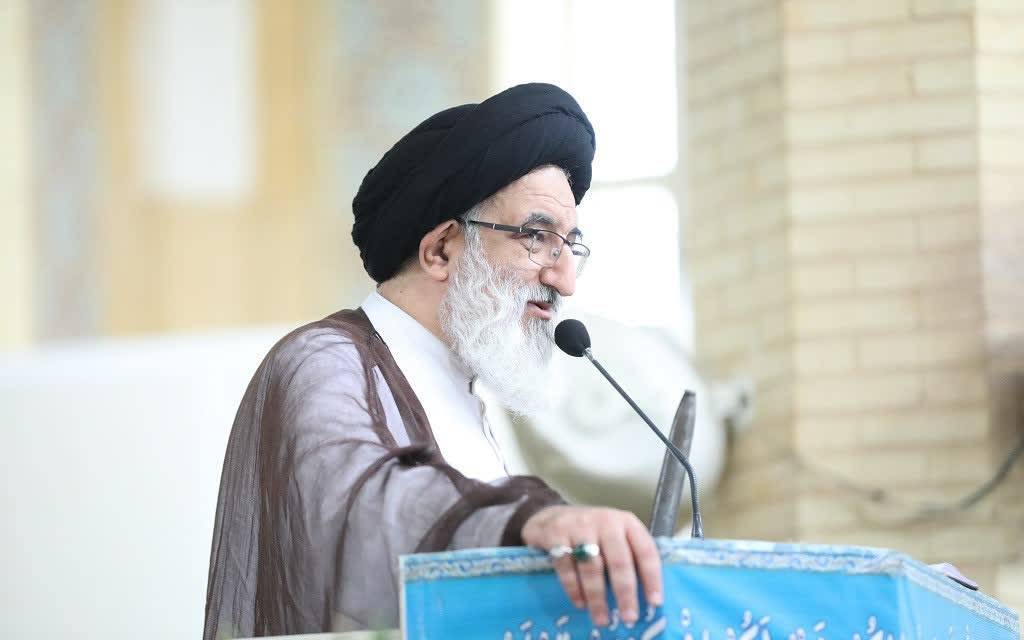 دشمنان برای استفاده از فضای مجازی در کشور خود محدودیت دارند، اما برای ما نسخه دیگری تجویز میکنند/اعتماد و فرصت دادن به دشمن خسارات سنگینی دارد دشمنان برای استفاده از فضای مجازی در کشور خود محدودیت دارند، اما برای ما نسخه دیگری تجویز میکنند/اعتماد و فرصت دادن به دشمن خسارات سنگینی دارد