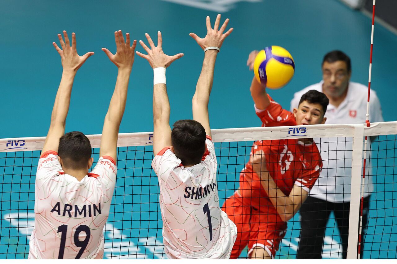 مسابقات والیبال فرصتی برای رونمایی از استعدادهای خراسان شمالی است