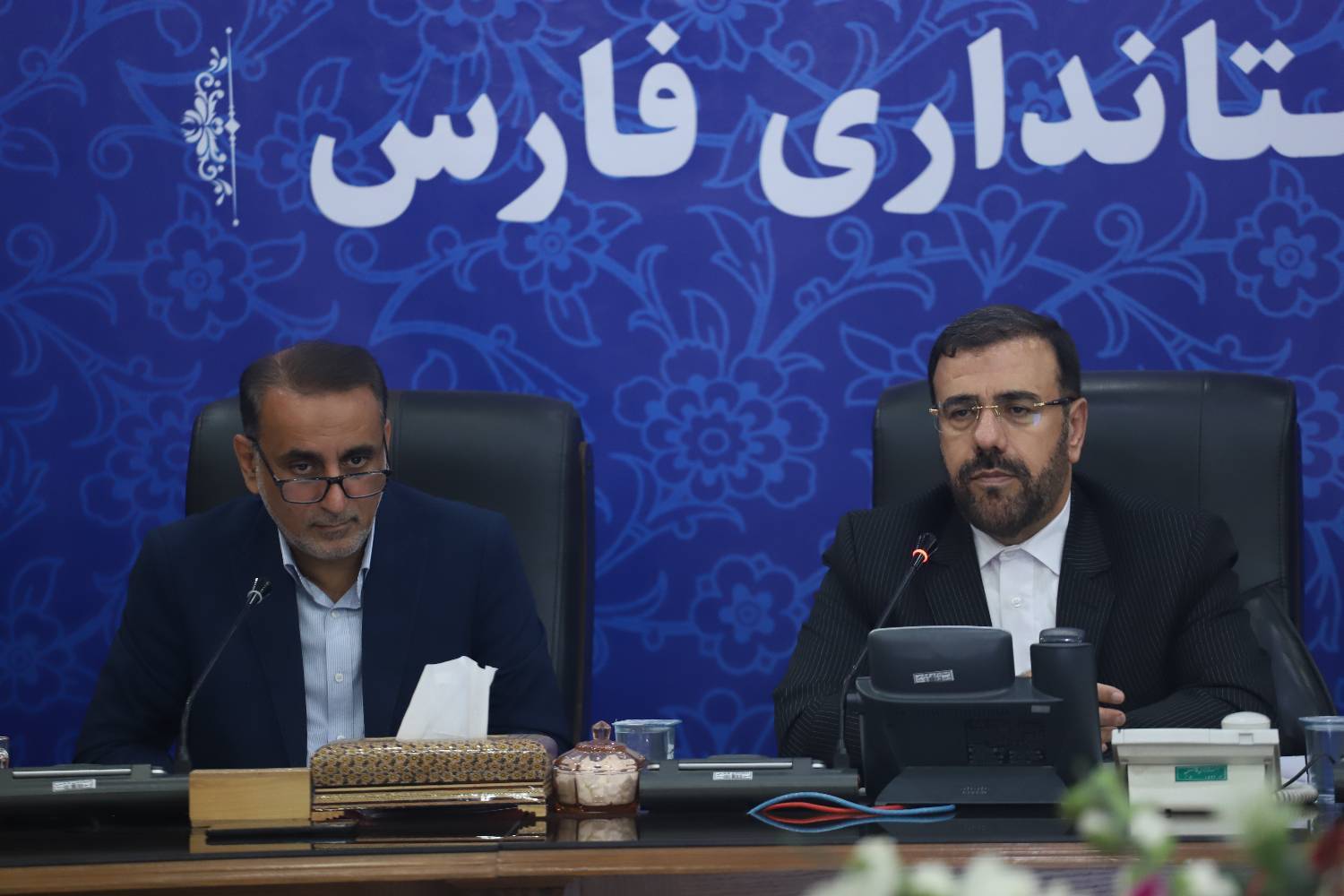 فرزندان اتباع مجاز از تحصیل باز نمانند