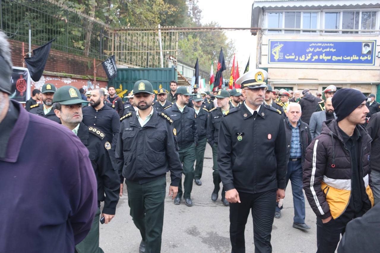 تشییع پیکرهای ۶ شهید گمنام و ۳ مدافع امنیت تشییع پیکرهای ۶ شهید گمنام و ۳ مدافع امنیت