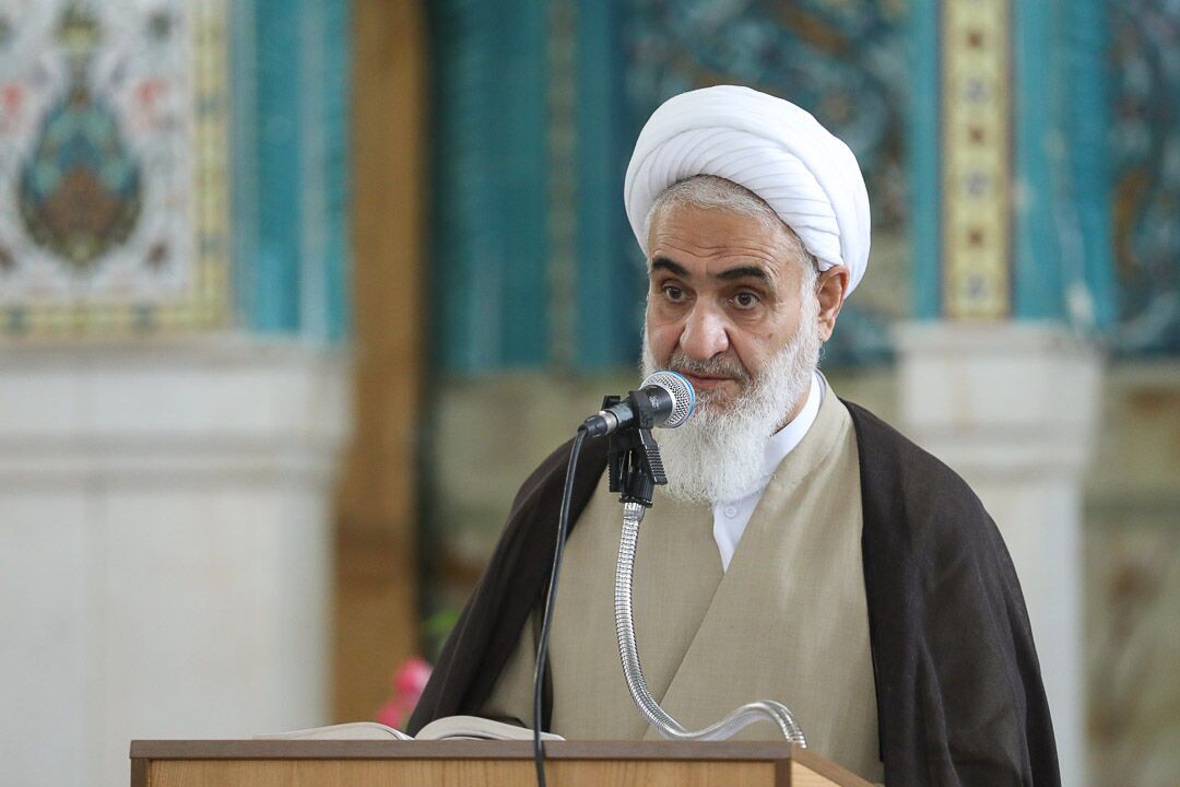 مسئولین قضایی با جدیت به دنبال بازگشت دارایی مردم در پرونده رضایت خودرو باشند    ///نماز جمعه تا ساعت 16 منتشر می شود