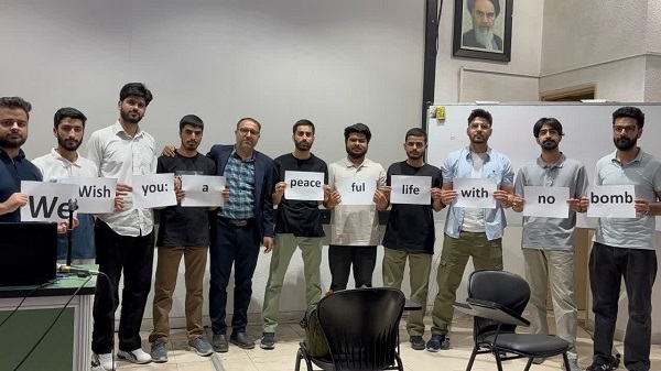 واکنش دانشجویان بین‌المللی به جنگ: پویش نمادین ضد خشونت در دانشگاه علوم پزشکی شیراز