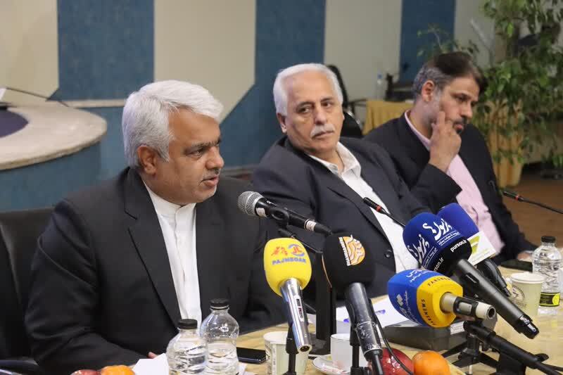 نمایشگاه؛ فرصت معرفیِ جاذبههای گردشگری و ترویج صنایع دستی