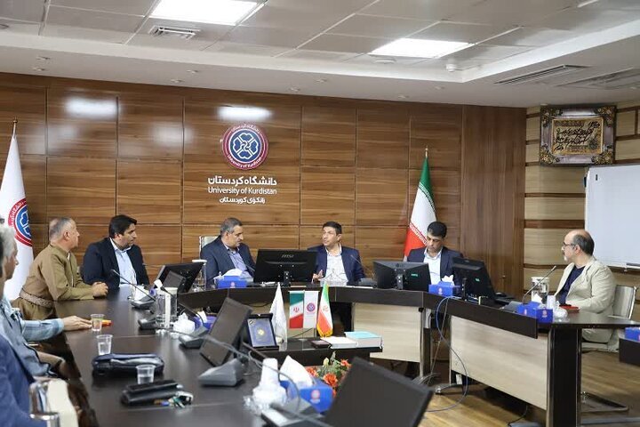 لزوم تمرکززدایی و توزیع عادلانه فرصتهای ایجاد کرسیهای دانشگاهی در یونسکو لزوم تمرکززدایی و توزیع عادلانه فرصتهای ایجاد کرسیهای دانشگاهی در یونسکو