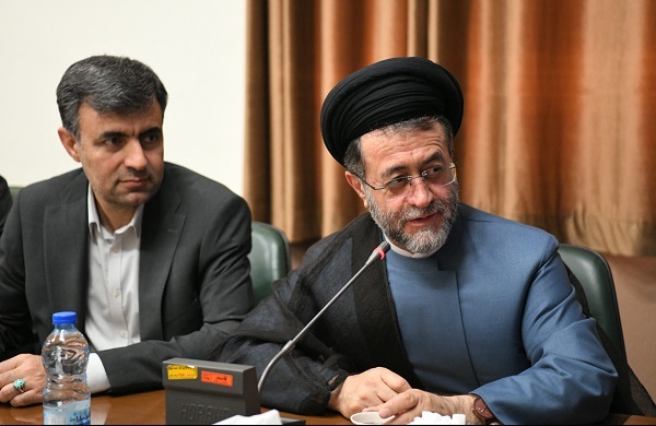 ممنوعیت «سگگردانی» در شیراز/ از پارکها تا وسایل نقلیه عمومی