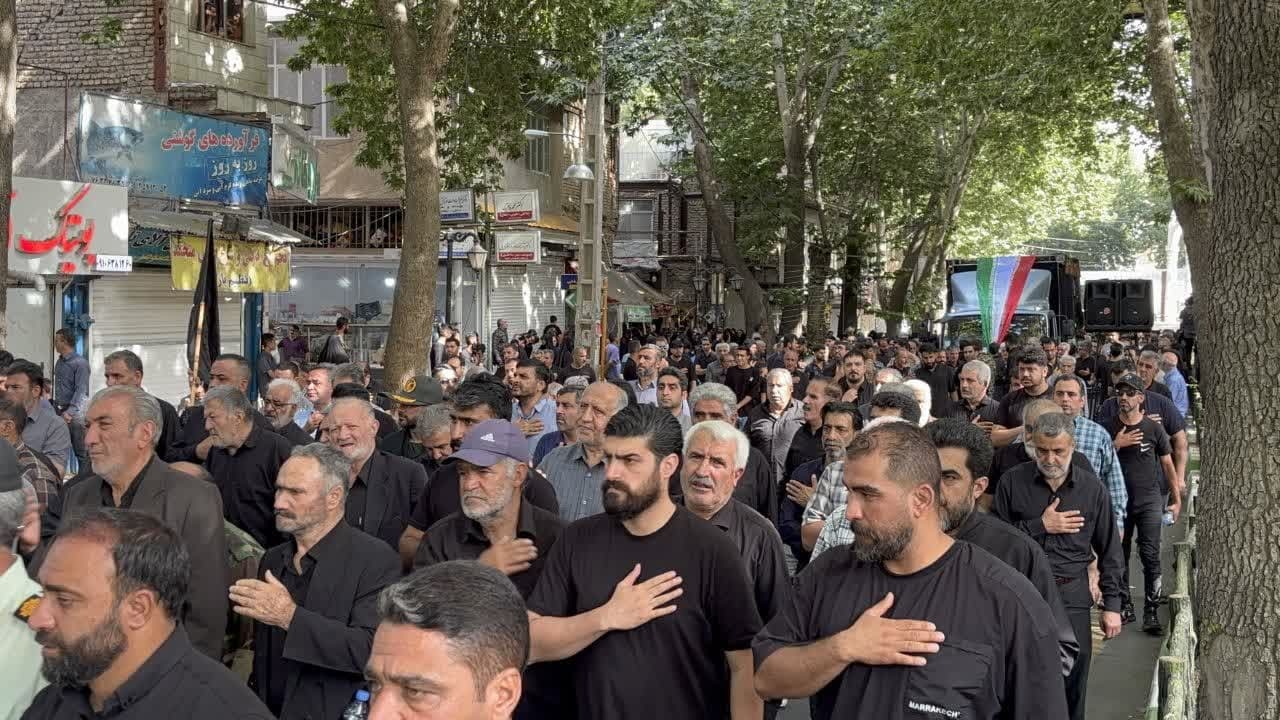 خروش دماوندی ها در تشییع پیکر دو شهید حمله رژیم صهیونیستی به روایت تصویر /در حال تنظیم