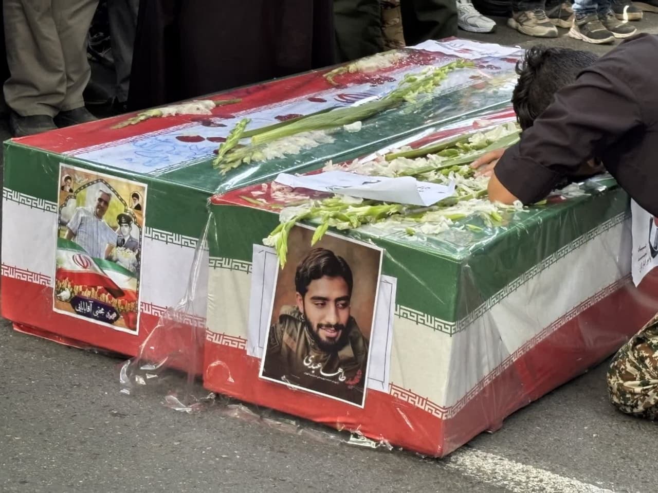 خروش دماوندی ها در تشییع پیکر دو شهید حمله رژیم صهیونیستی به روایت تصویر /در حال تنظیم