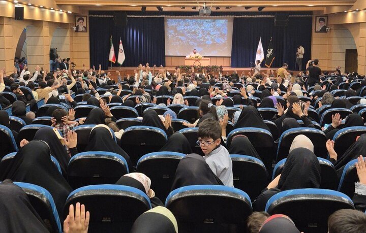 جشن ۱۵۰۰مین سالگرد میلاد پیامبر اکرم (ص) در قم برگزار شد/ قم، بانی تصویب بزرگداشت ۱۵۰۰مین سال میلاد پیامبر در سازمان همکاریهای اسلامی جشن ۱۵۰۰مین سالگرد میلاد پیامبر اکرم (ص) در قم برگزار شد/ قم، بانی تصویب بزرگداشت ۱۵۰۰مین سال میلاد پیامبر در سازمان همکاریهای اسلامی