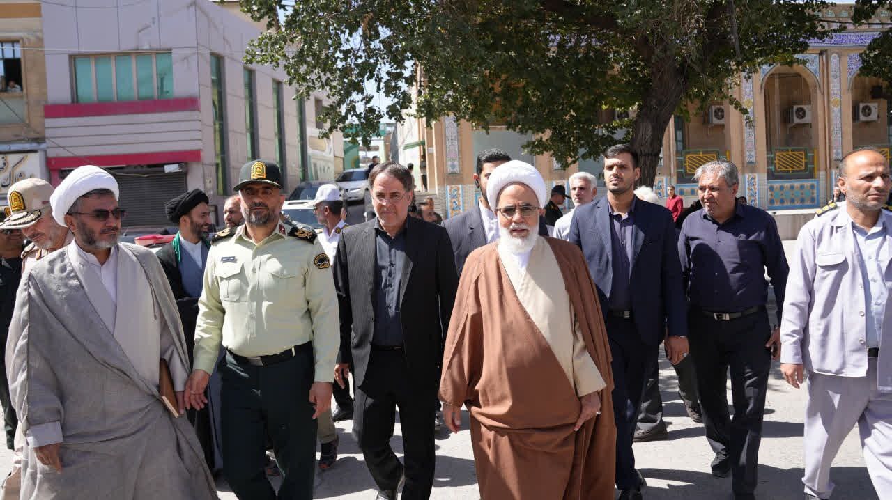 ۳۵۰ سری جهیزیه به نوعروسان کرمانشاهی اهدا شد/ حمایت از هزار خانواده با اولویت ازدواج و تحصیل ۳۵۰ سری جهیزیه به نوعروسان کرمانشاهی اهدا شد/ حمایت از هزار خانواده با اولویت ازدواج و تحصیل