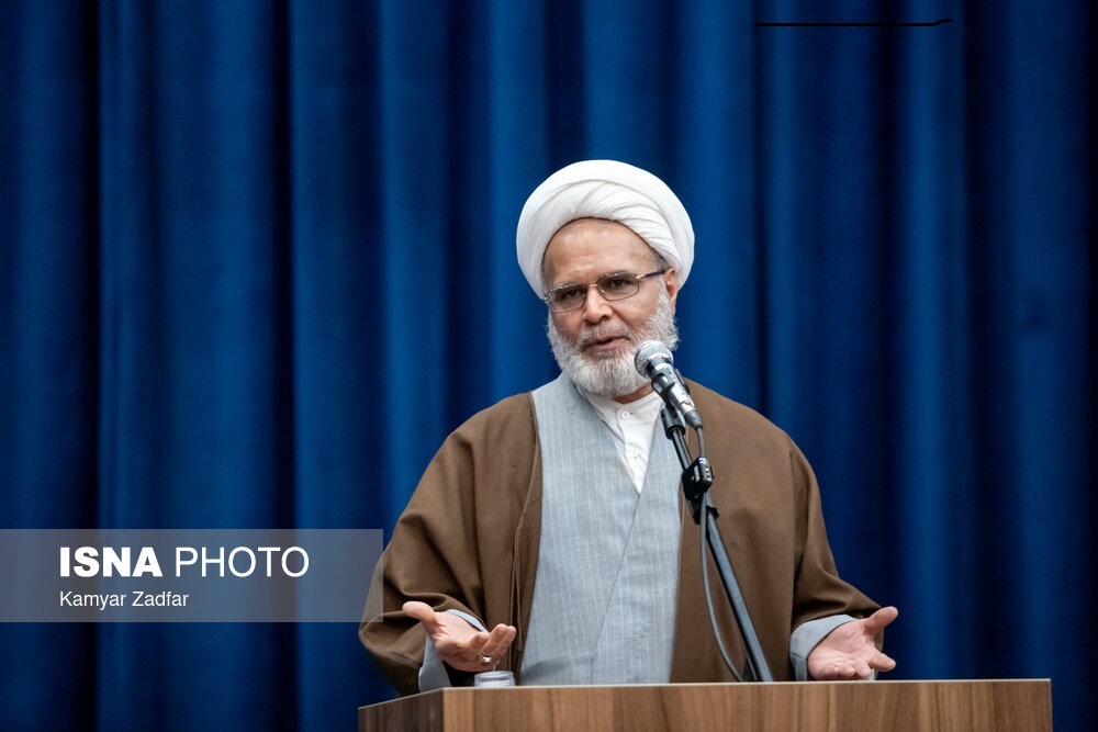 اجرای کامل قانون الزام به ثبت رسمی معاملات اموال غیر منقول، نیازمند اجماع فراگیر است. اجرای کامل قانون الزام به ثبت رسمی معاملات اموال غیر منقول، نیازمند اجماع فراگیر است.