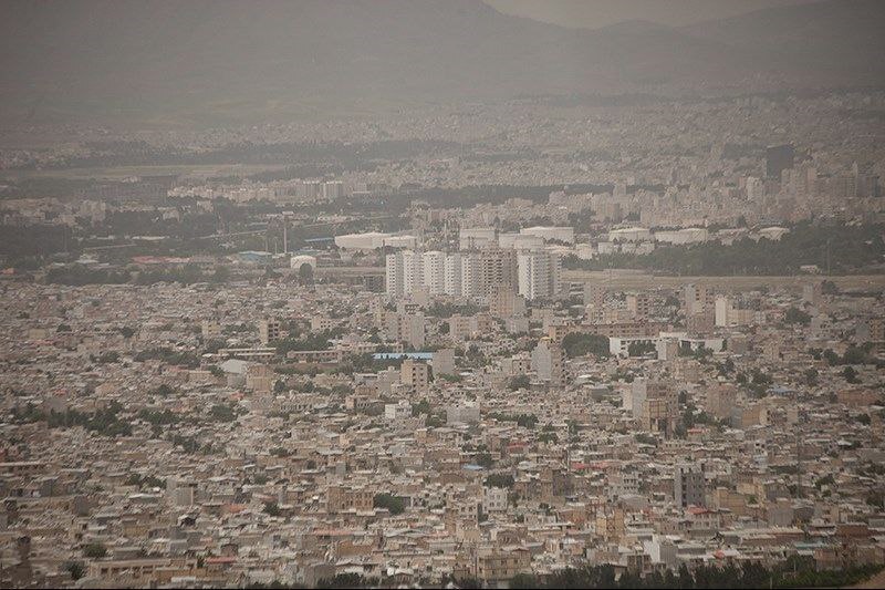 کرمانشاه درگیر گرد و غبار/ کیفیت هوا در وضعیت هشدار کرمانشاه درگیر گرد و غبار/ کیفیت هوا در وضعیت هشدار