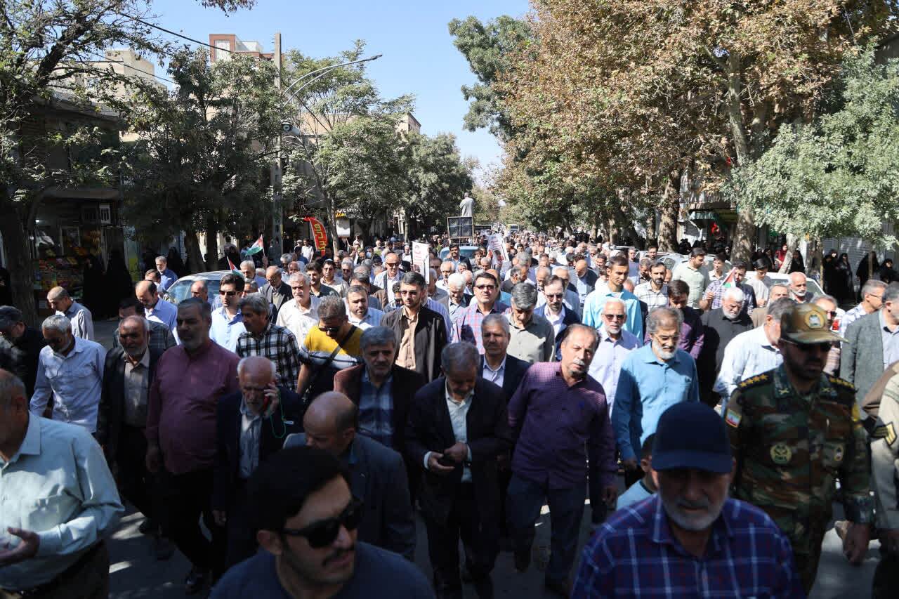 راهپیمایی «بشارت نصر» در حمایت از مردم غزه در همدان برگزار شد + عکس راهپیمایی «بشارت نصر» در حمایت از مردم غزه در همدان برگزار شد + عکس
