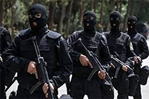 کرمانشاه در آستانه تطهیر؛ سربازان گمنام امام زمان (عج) غبار فساد را از چهره شهر شستند کرمانشاه در آستانه تطهیر؛ سربازان گمنام امام زمان (عج) غبار فساد را از چهره شهر شستند