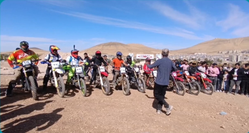 بیجار میزبان رقابت بزرگ موتورسواری هارد اندرو با حضور قهرمانان ملی بیجار میزبان رقابت بزرگ موتورسواری هارد اندرو با حضور قهرمانان ملی