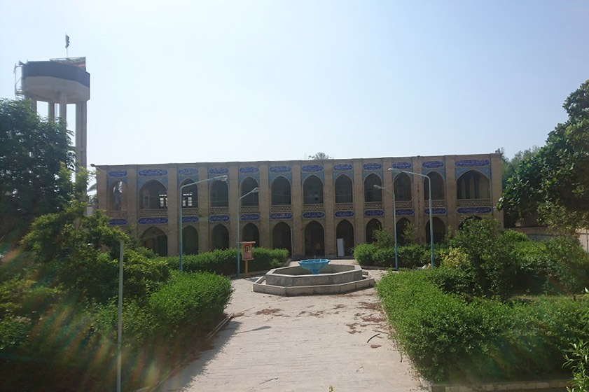 ورود دستگاه قضایی به موضوع تعیین تکلیف بنای تاریخی عمارت کلاه فرنگی بندرعباس ورود دستگاه قضایی به موضوع تعیین تکلیف بنای تاریخی عمارت کلاه فرنگی بندرعباس