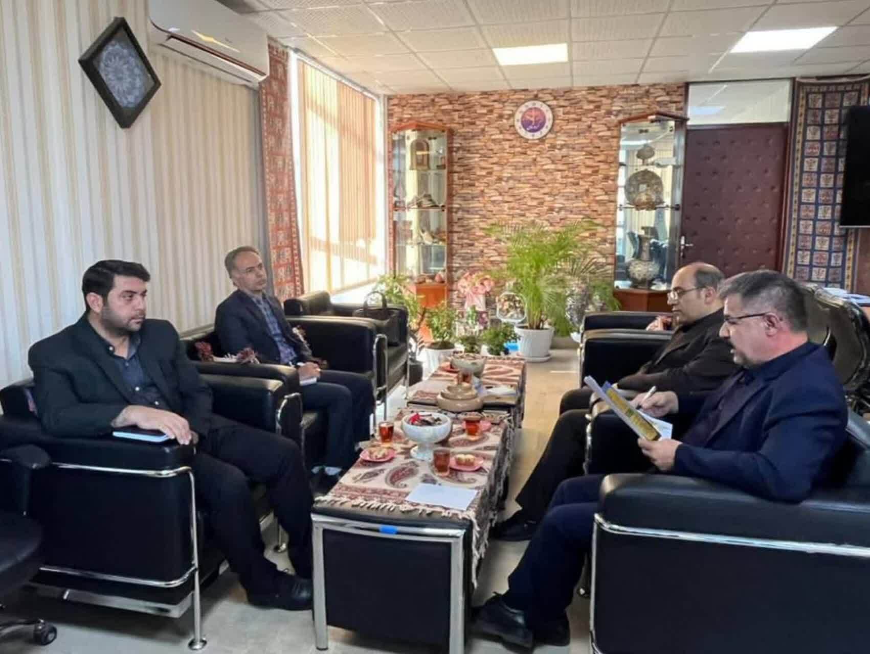 حمایت از هنرمندان صنایعدستی کردستان با بیمه اجتماعی؛ گامی در مسیر امنیت شغلی و حفظ میراث بومی حمایت از هنرمندان صنایعدستی کردستان با بیمه اجتماعی؛ گامی در مسیر امنیت شغلی و حفظ میراث بومی